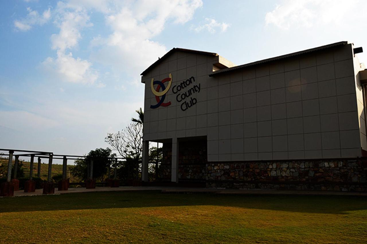 Cotton County Club And Resort Hubli Dış mekan fotoğraf
